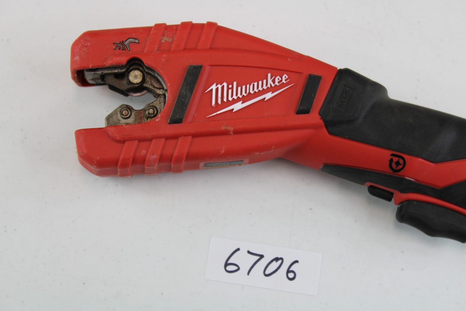 Milwaukee 2471-20 M12 Cordless Copper Tubing Cutter – Red-used-6706