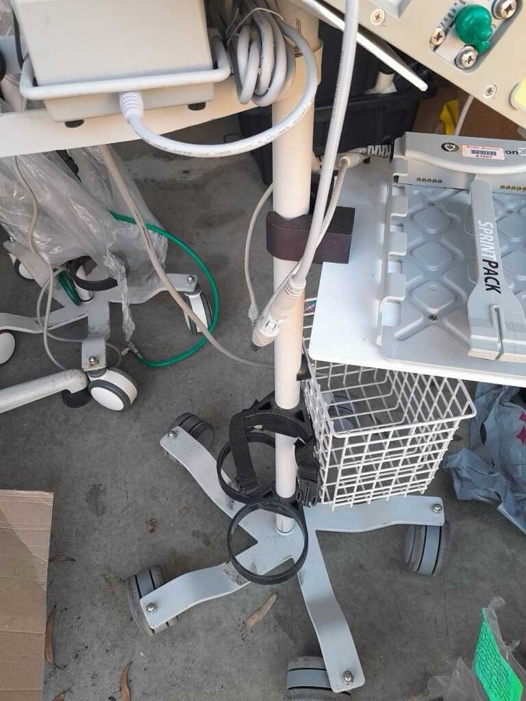 VIASYS LTV 1200 TRANSPORT VENTILATOR SYSTEM INCLUDES SPRINT PACK AND MORE