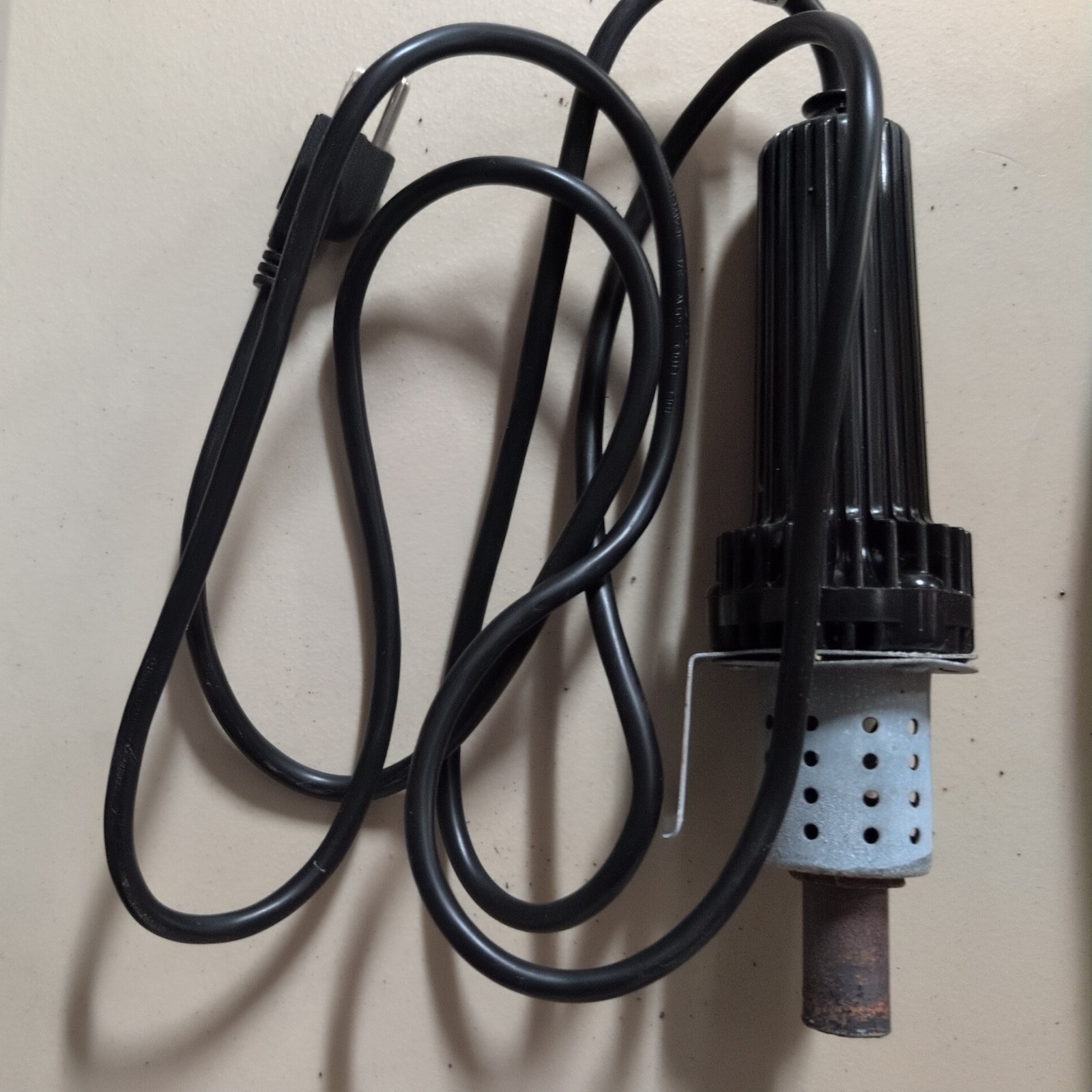Used: Electric Dehorner – Model -X30, goat, sheep, cows