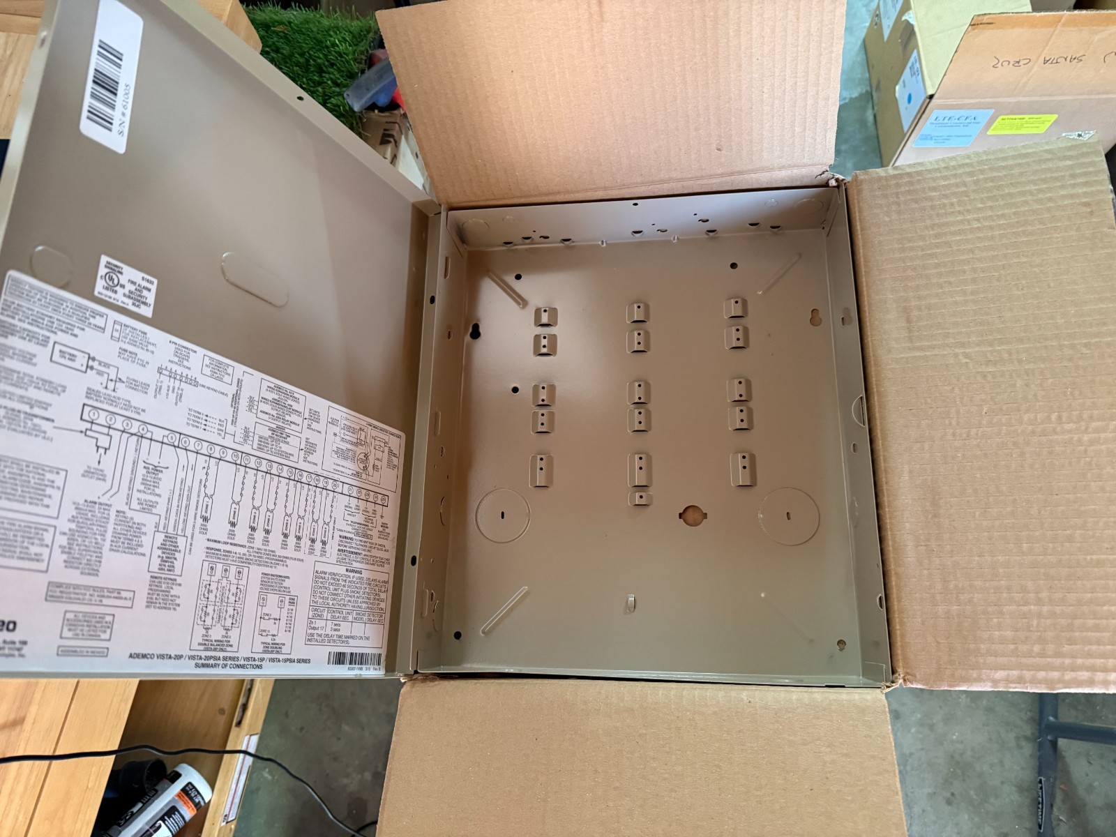 Metal enclosure box from Vista20P security panel