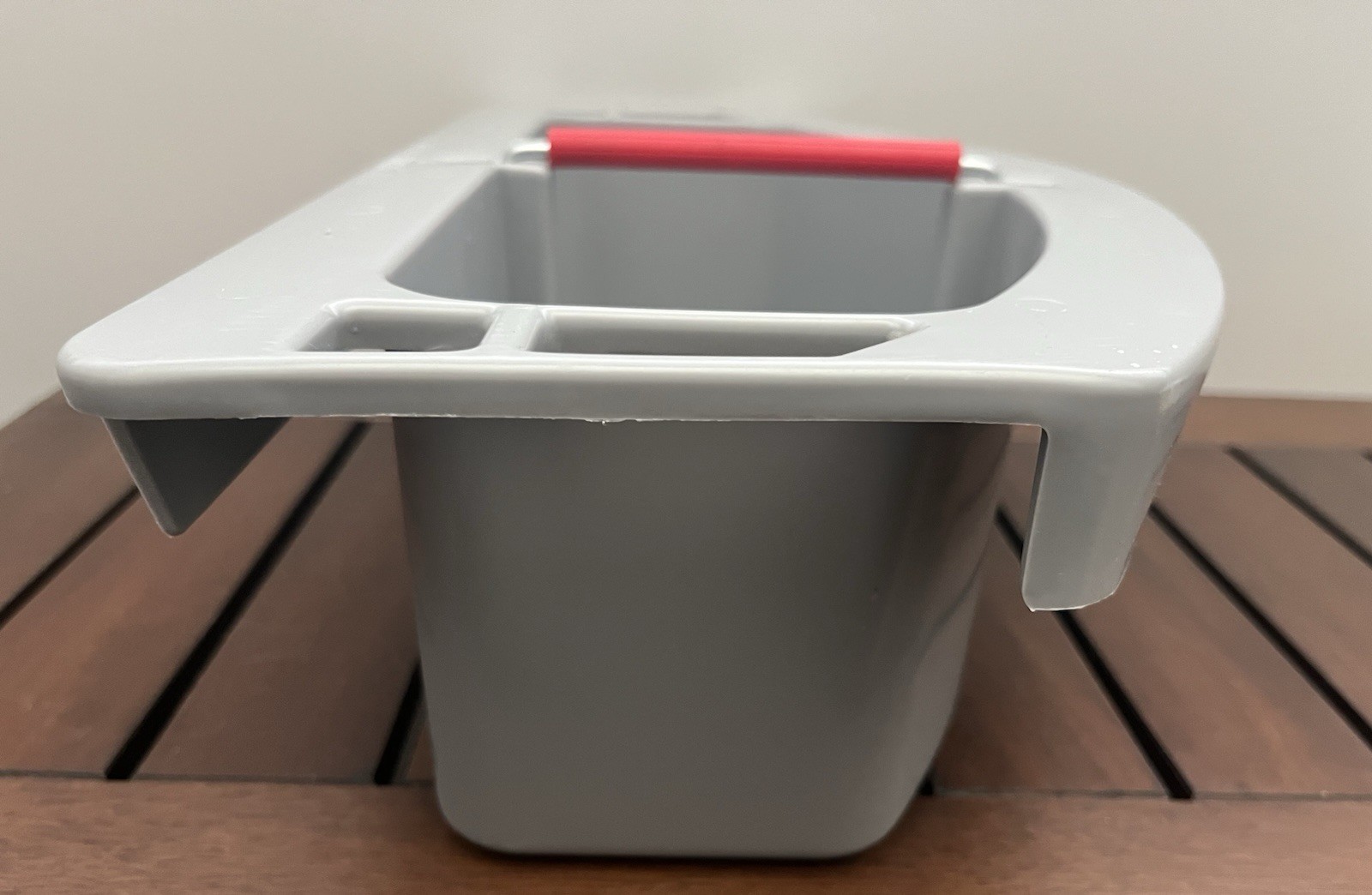 Rubbermaid Commercial FG264900GRAY 16″ x 9″ x 5″ Maid Caddy 2649 Gray New