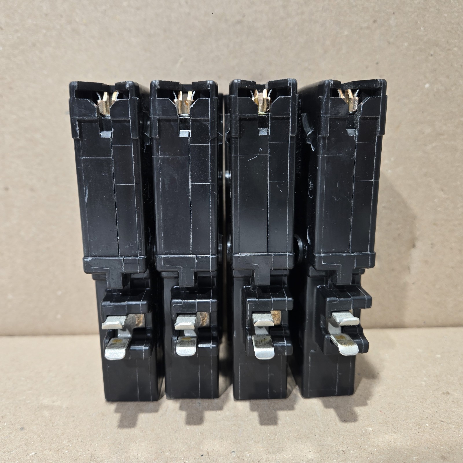 Lot of 4 Square D HOM120PDF 120V 20A Single-Pole Circuit Breaker
