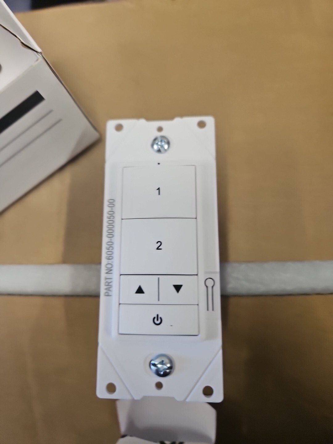 Cooper WaveLinx Wallstation Model: WWB3-RL-W Battery Powered