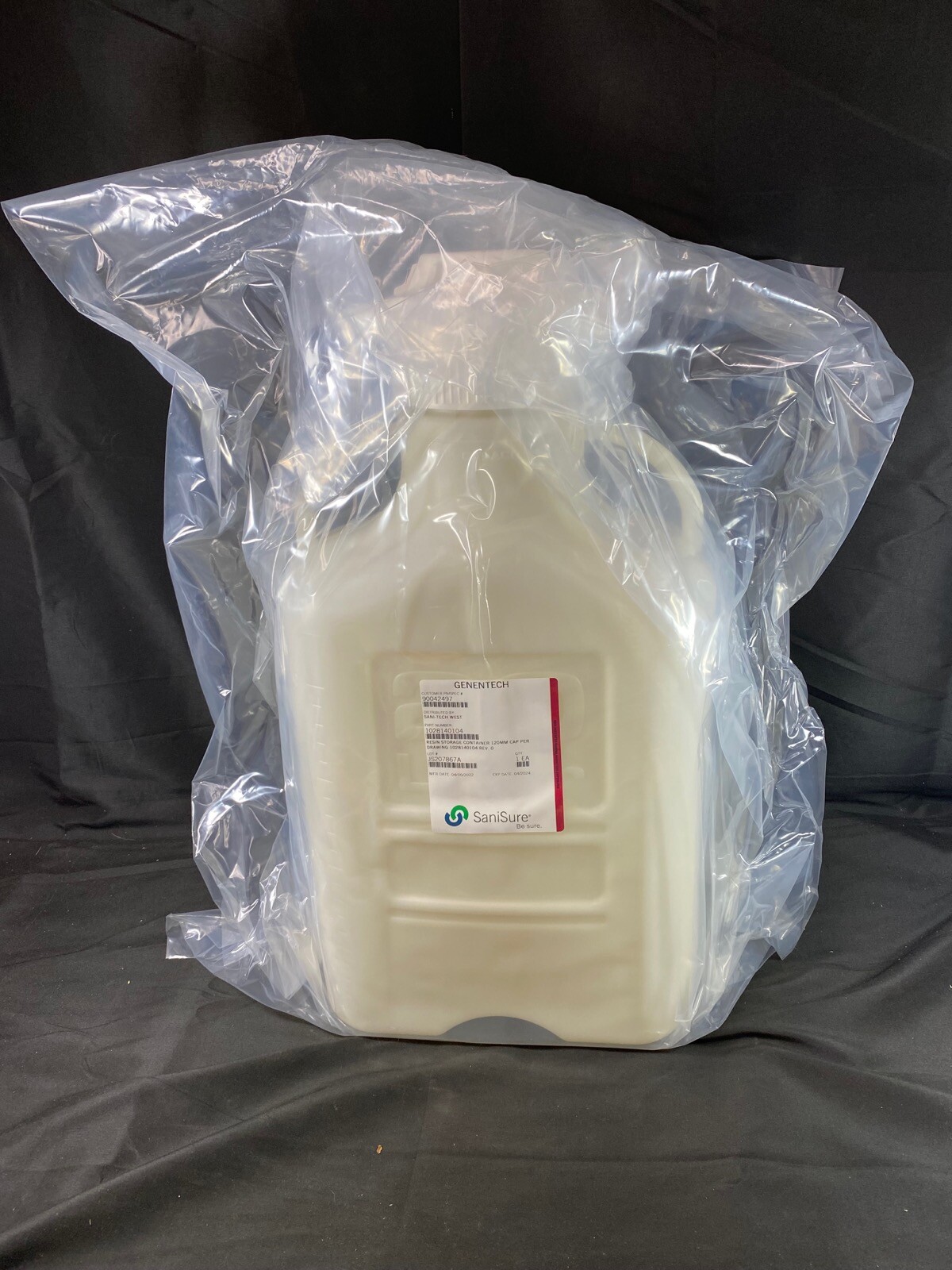 SANISURE 20L HDPE Carboy Rectangular Storage Container With 120mm Cap 1028140104