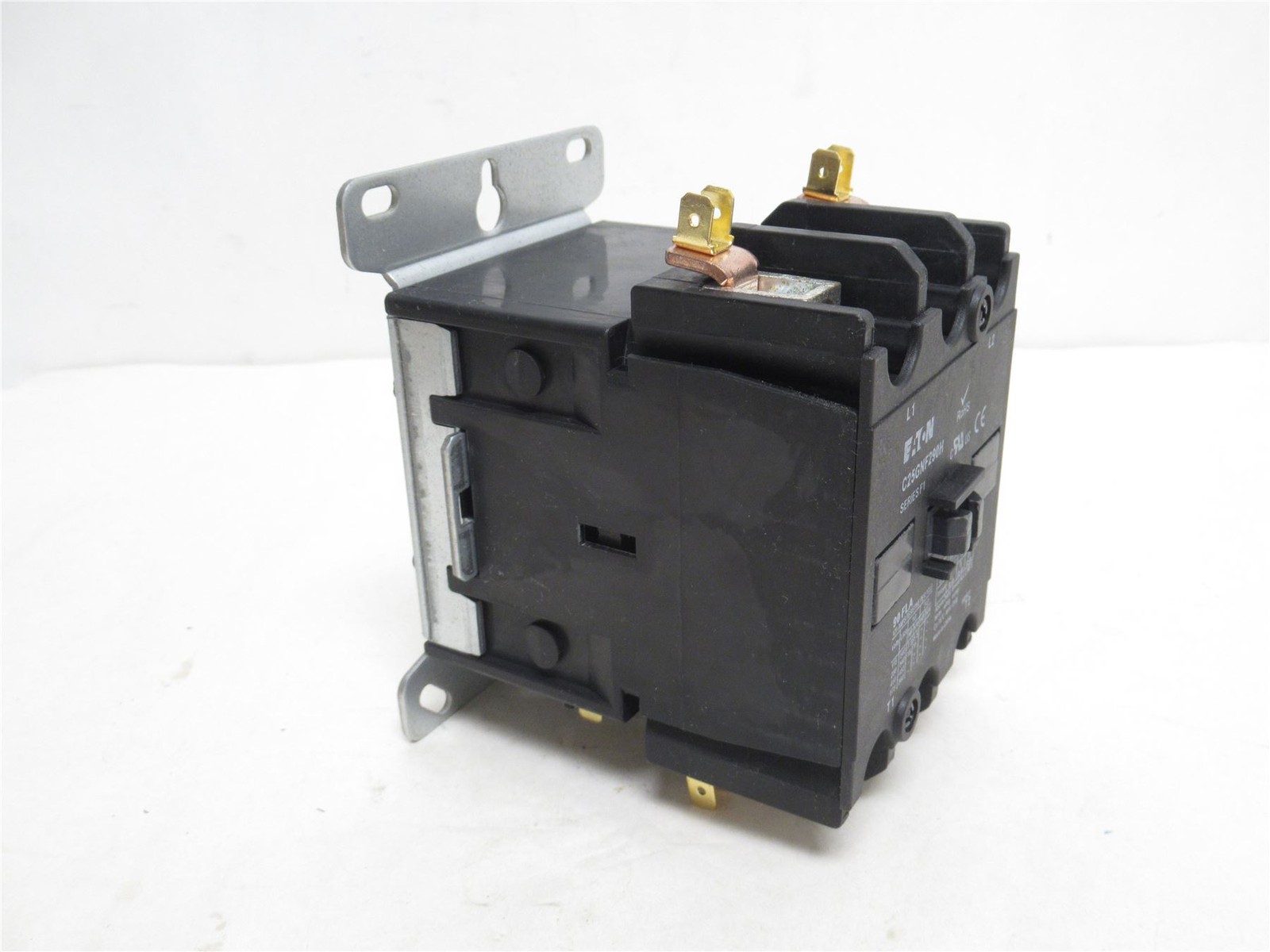 239857 New In Box; Eaton C25GNF290H Contactor; 90A; 2P; 600VAC; Coil: 277VAC