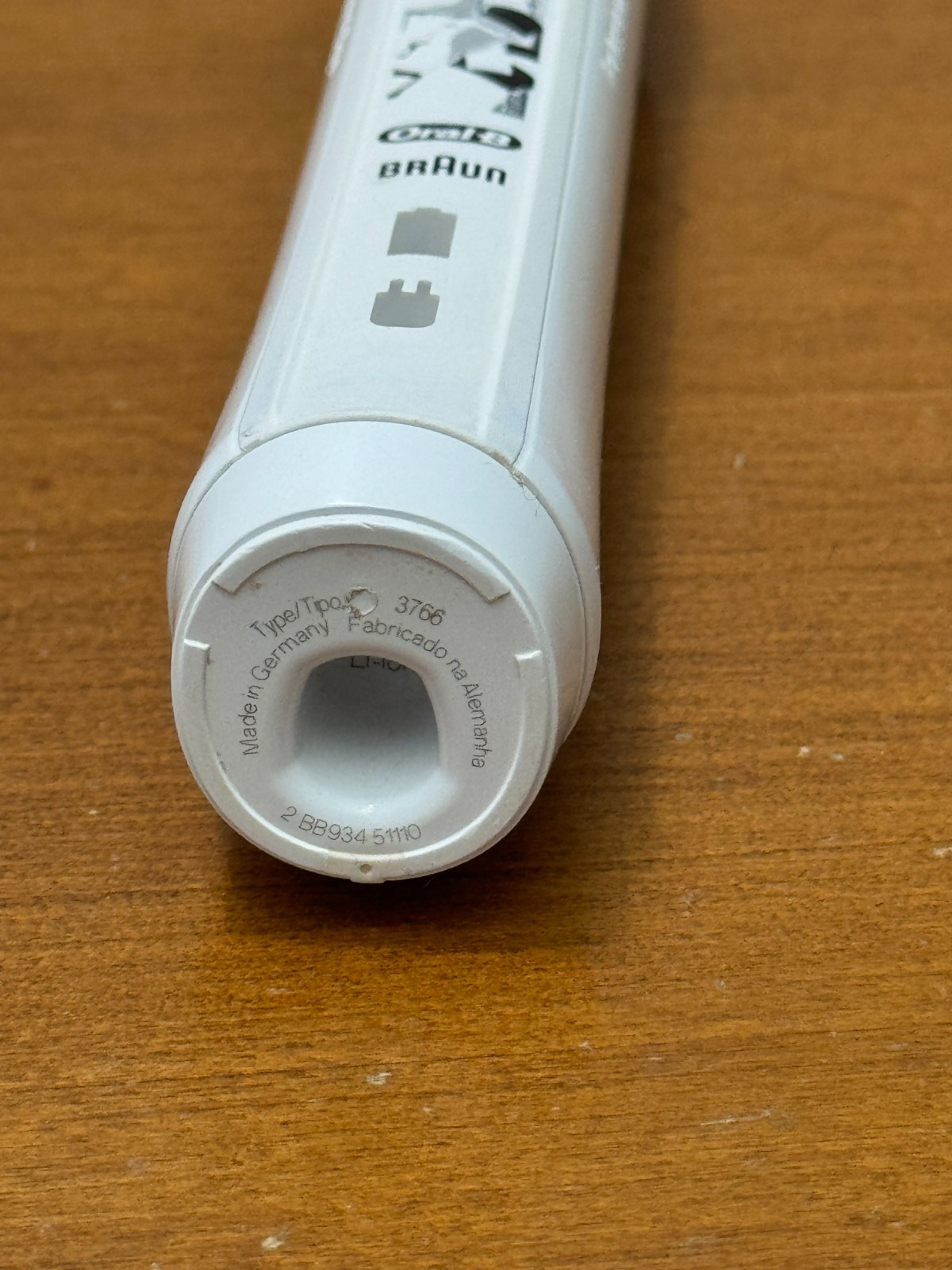 Braun Oral-B 3766 Star War Toothbrush (USED) +Charger+New Brush Head