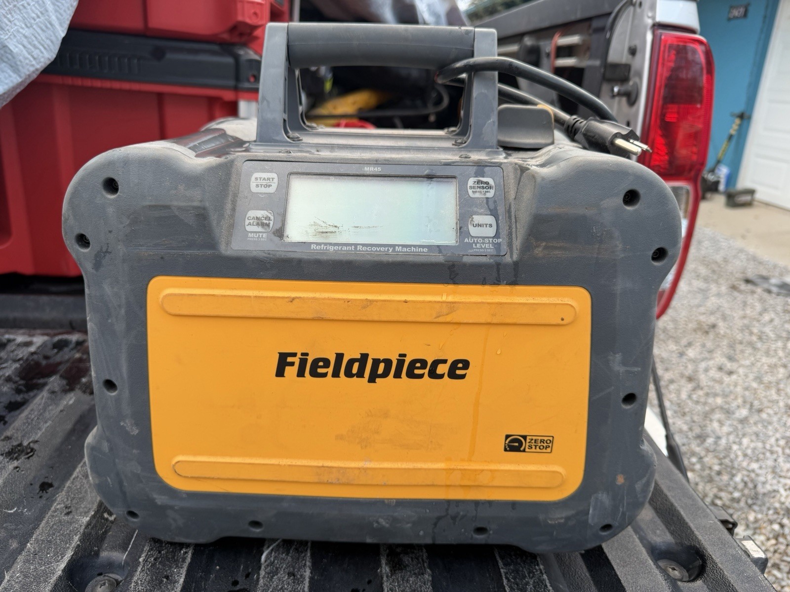 HVAC Combo: Fieldpiece MR45 Recovery Pump & Yellow Jacket A/C Gauges With Hoses