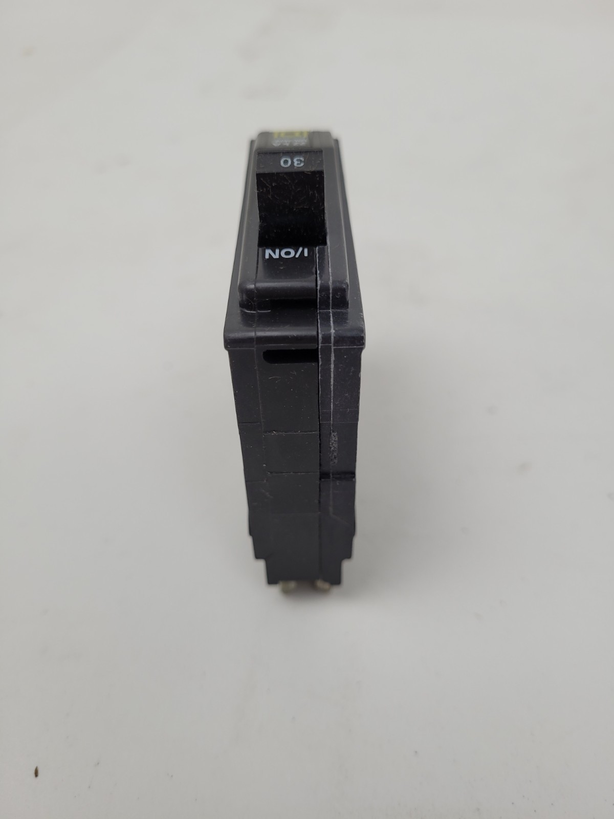QO130VH Square D 30 Amp Circuit Breaker – Next Day Option – New