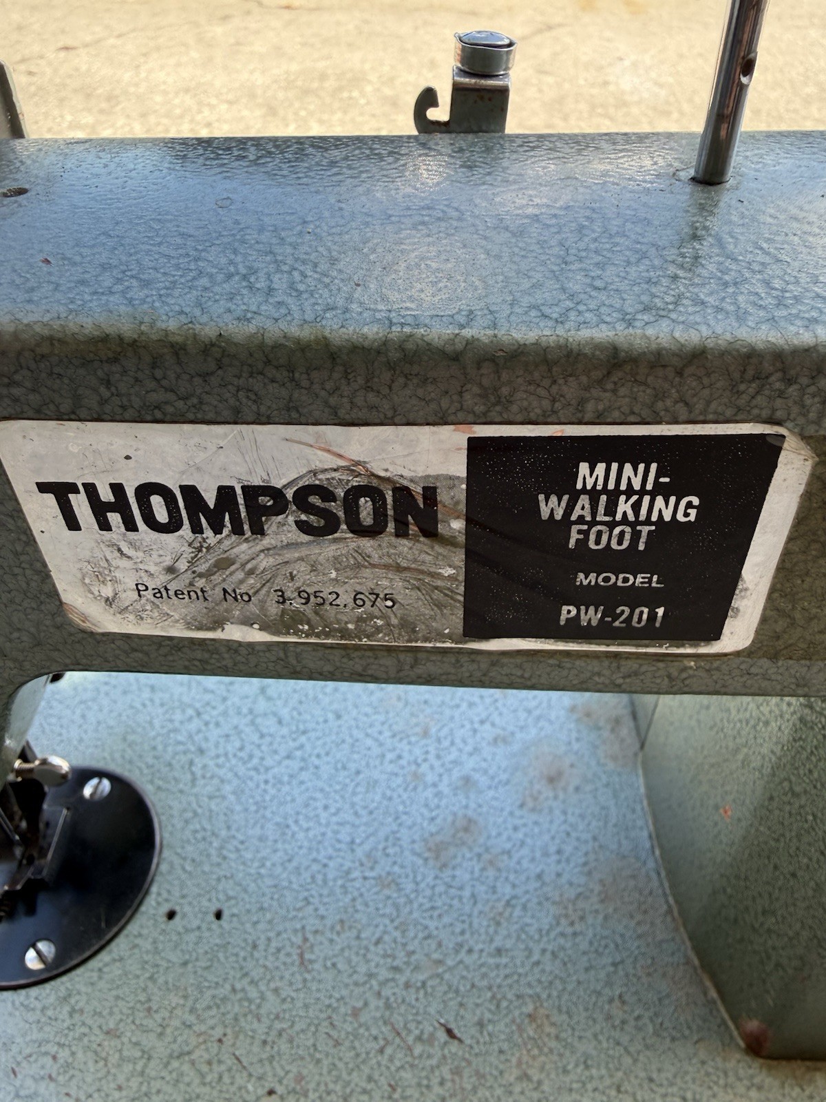 Thompson PW-201 Mini-Walking Foot Industrial Lockstitch Sewing Machine
