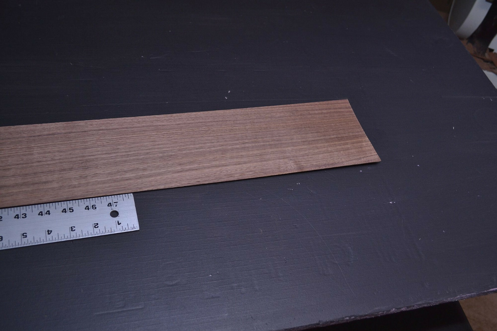 Walnut Raw Wood Veneer Sheet 4.5 x 61 inches 1/42nd thick 7628-22