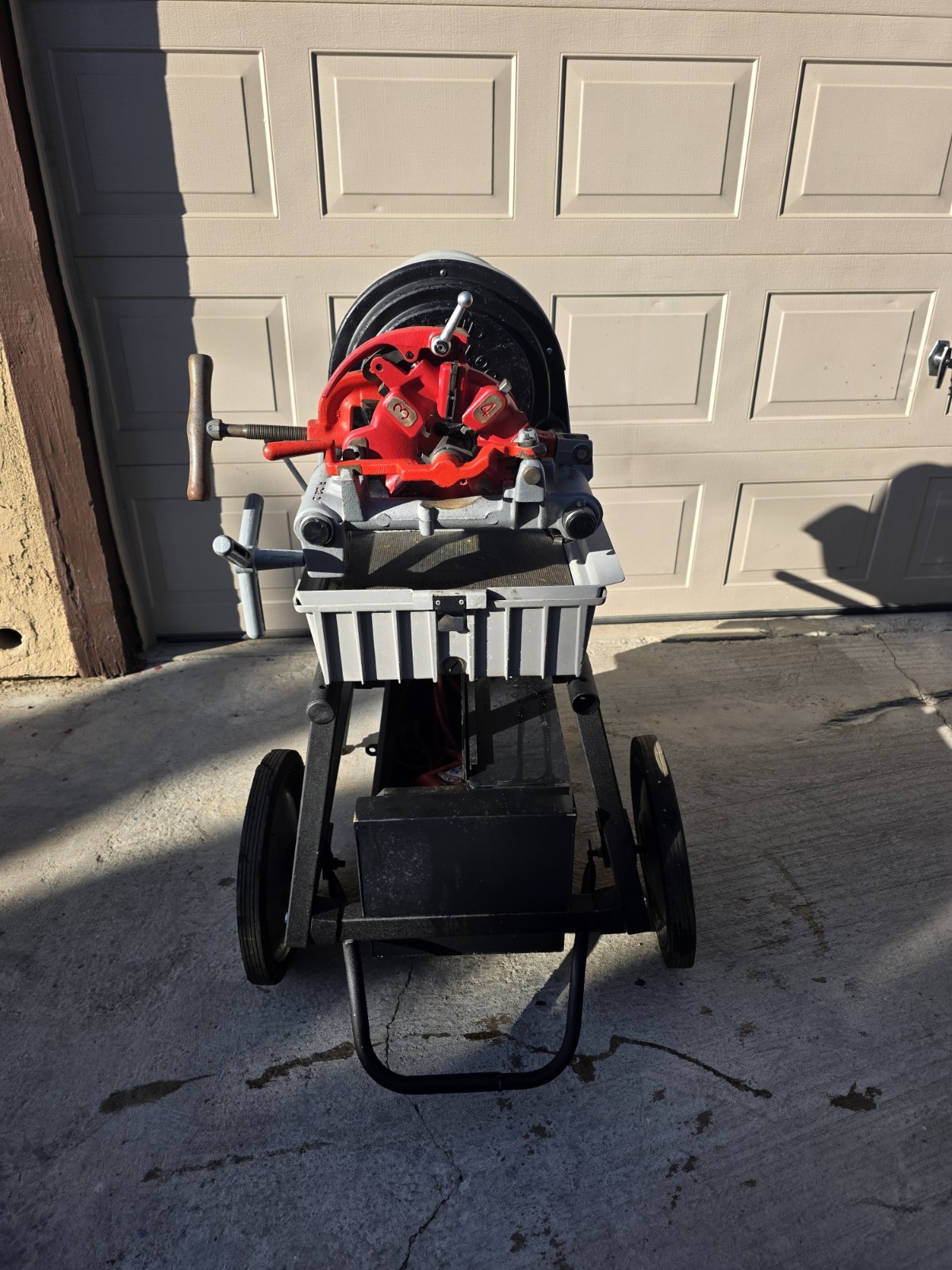 RIDGID 1822I Pipe Threading Machine