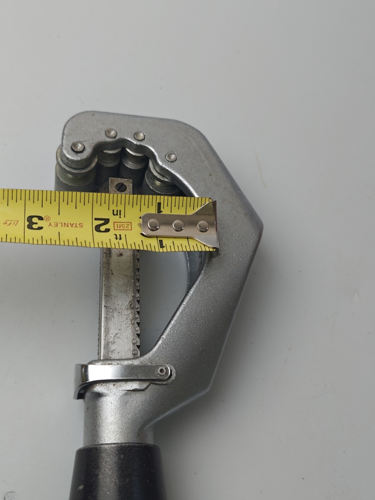 Gould Imperial Adjust-O-Matic Tube Pipe Cutter #206-FB 3/8″- 2-5/8″ Extra Wheel