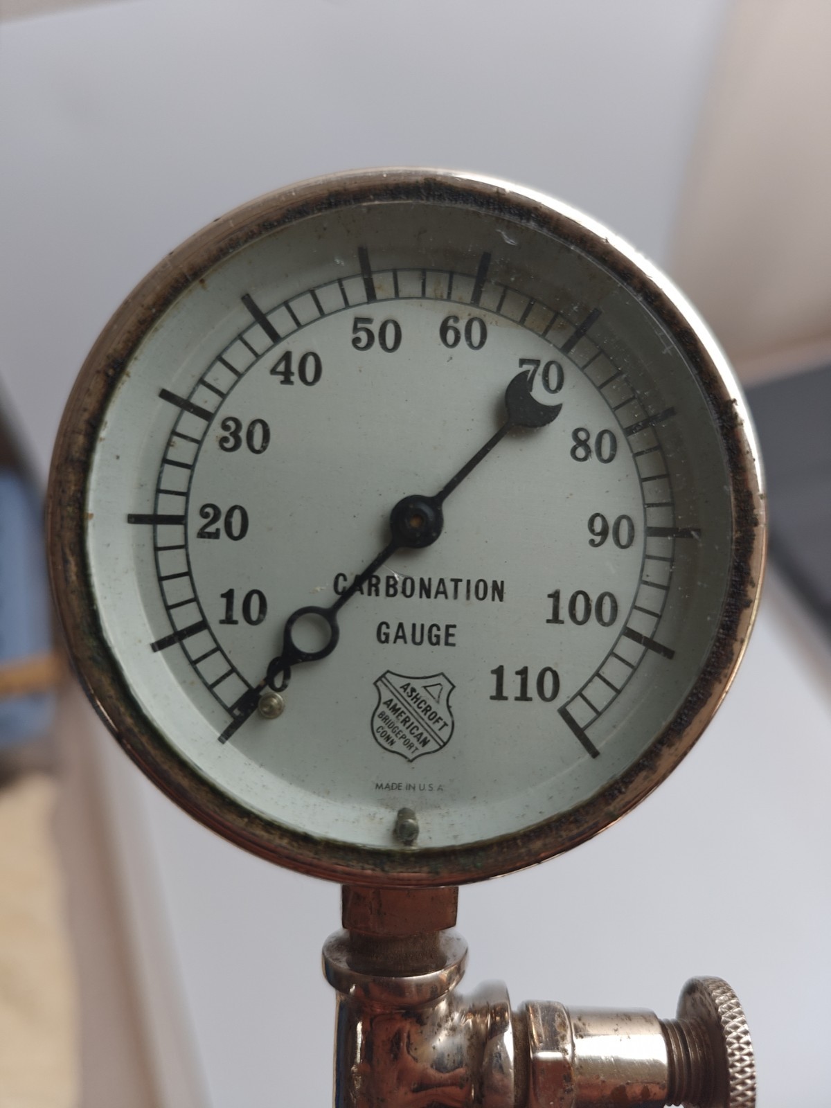 Ashcroft Carbonation Gauge 3″ Range: 0-110# Test Valve. Bridgeport Conn. U.S.A