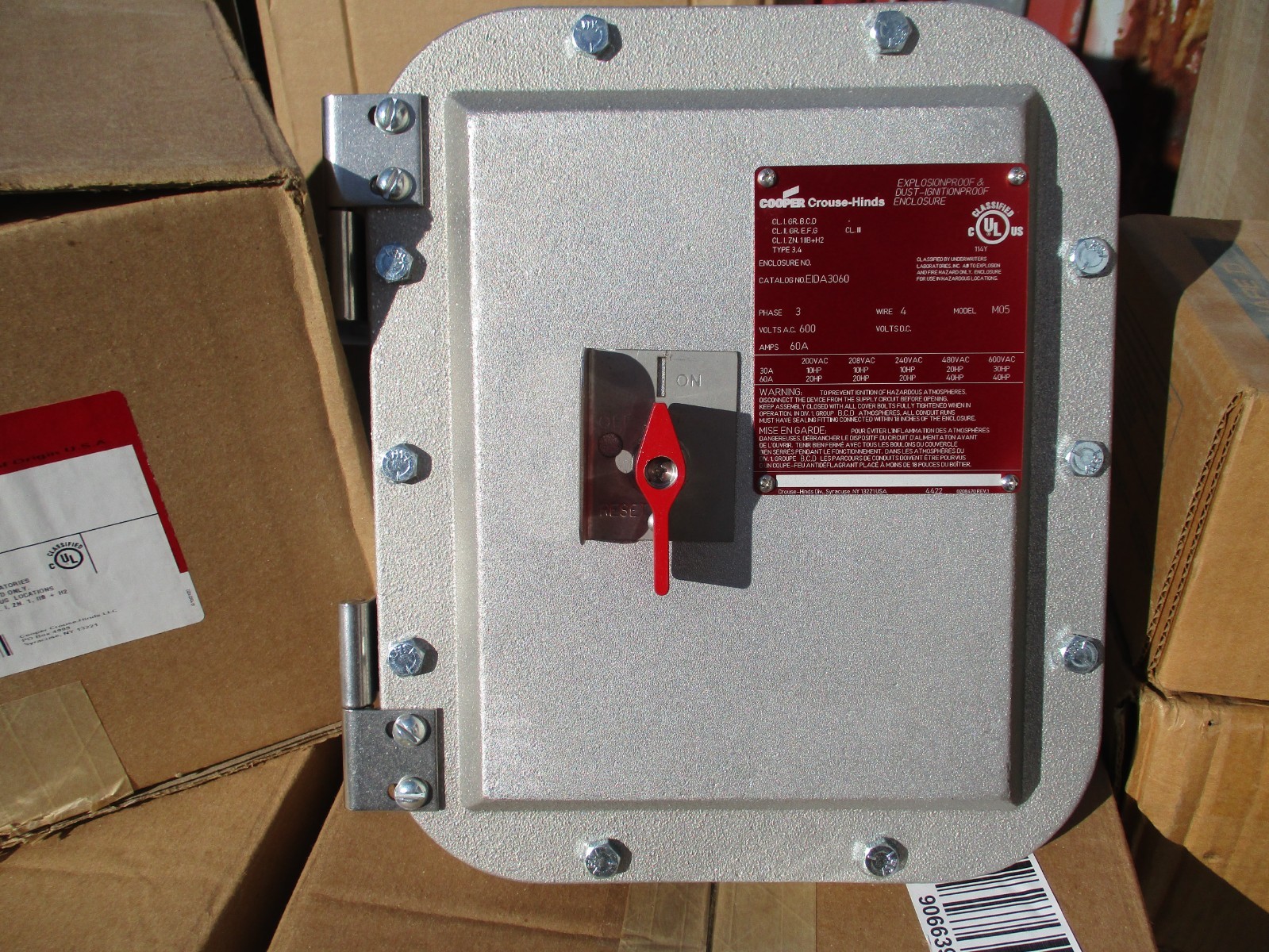 CROUSE HINDS EIDA3060 3 POLE 60AMP EXPLOSION PROOF NON-FUSIBLE DISCONNECT SWITCH