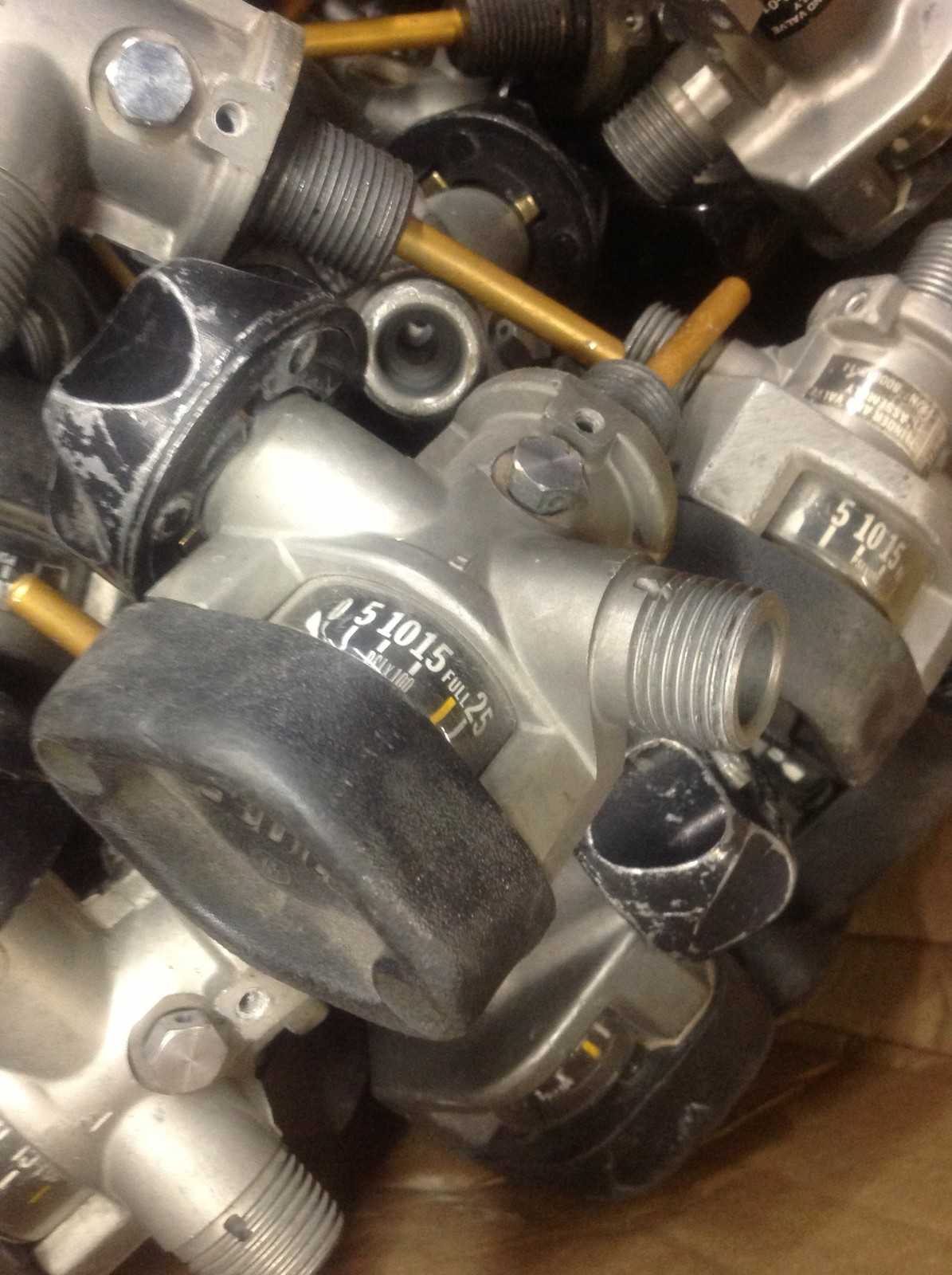 Scott Safety 2216psi SCBA Cylinder Valve Assembly 804102-01 SCBA Bottle Valve