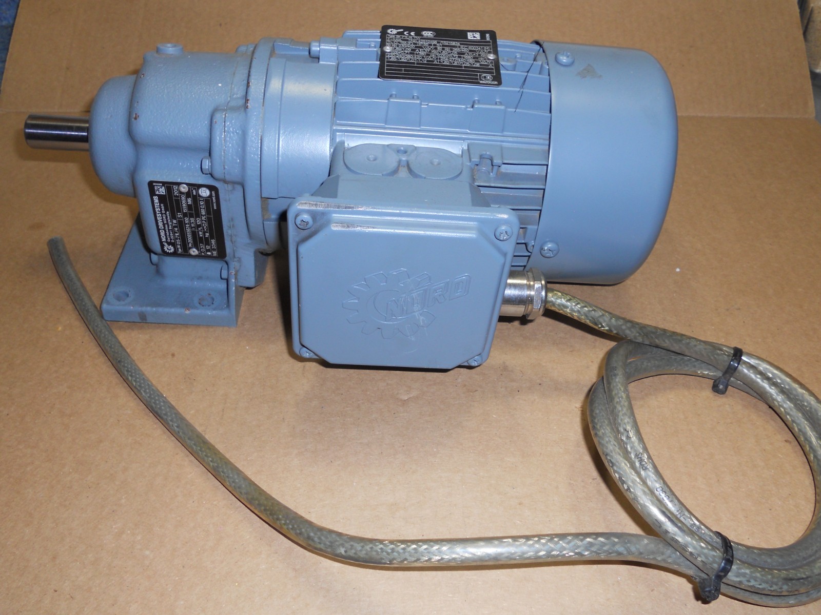 3 phase 230/460 Type SK71L/4TW electric motor with gear speed reducer