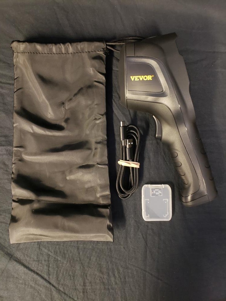 VEVOR SC240N HANDHELD THERMAL IMAGING CAMERA W/ 32GB MICRO-SD CARD (B26006102)