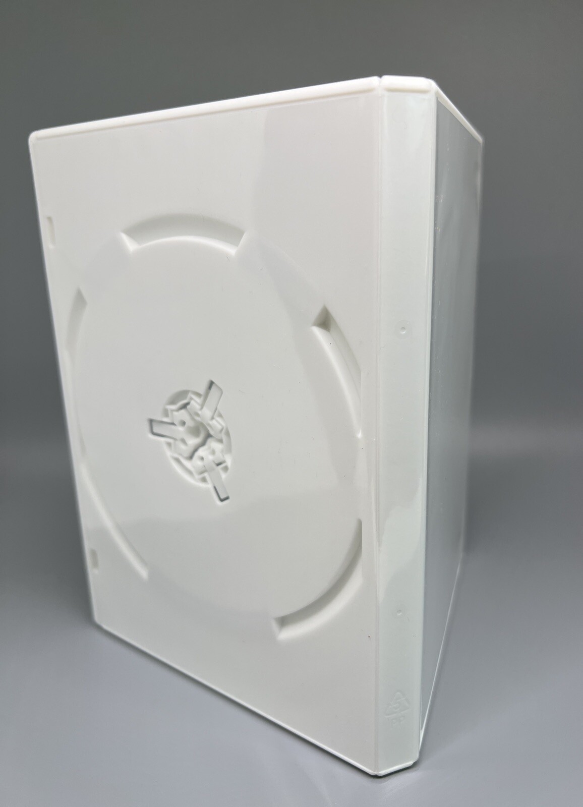2 PCS PATENTED 14MM STANDARD SINGLE DVD CASE, WHITE, MADE IN US, QPSD20-08