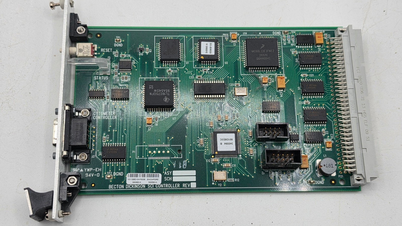 Becton-Dickinson SCI Controller 344460-H 540590-H LSR II Flow Cytometer Sorp