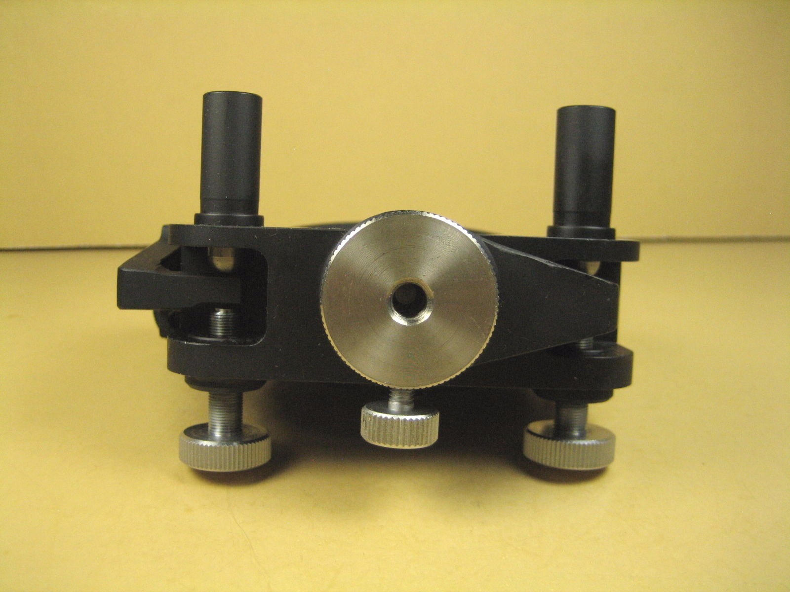Melles Griot Gimble Lens/Mirror Mount 2″ Lens