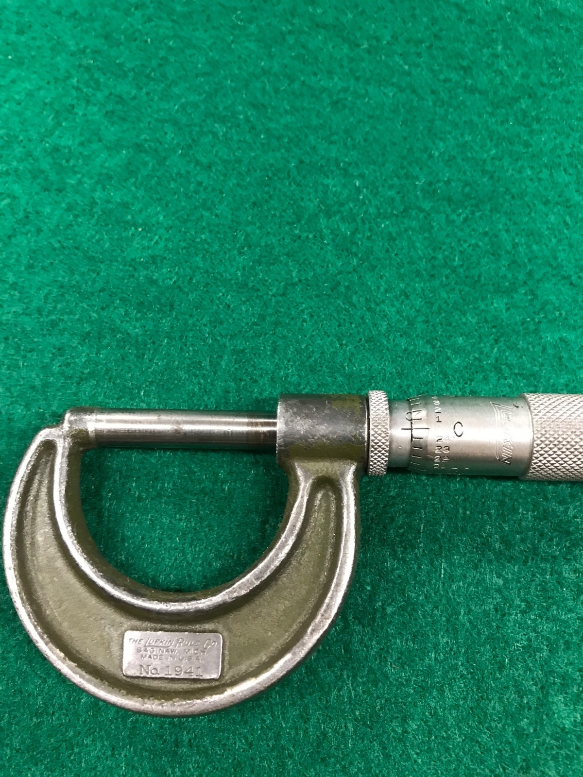 Vintage LUFKIN No. 1941 Micrometer – (0″ – 1″)