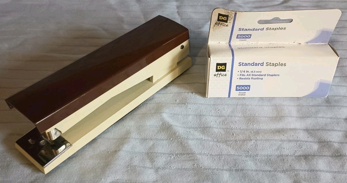 Vintage Acco 30 Stapler Brown & Beige Heavy Duty Metal Made in Chicago, USA 7″
