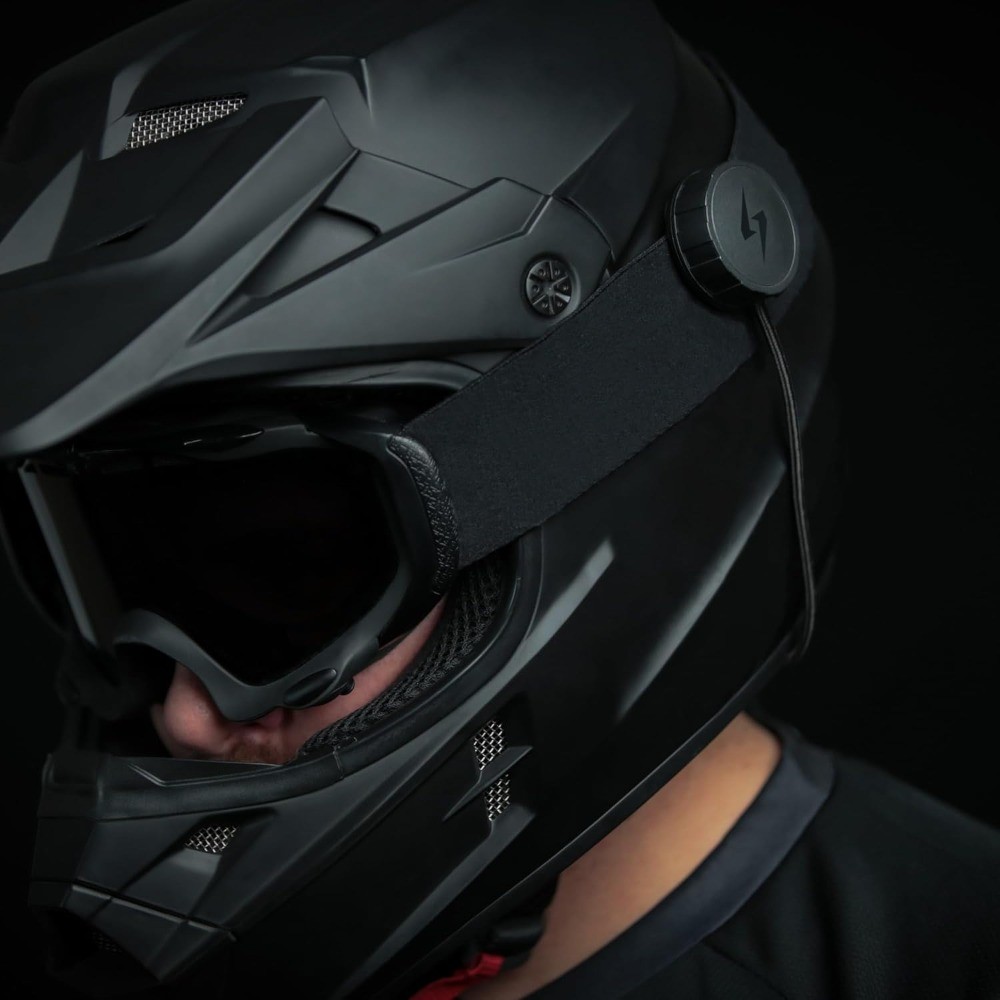 Syphon SoundPro: Ultra-Thin 9.6mm Bluetooth Moto Headphones – Glove-Friendly