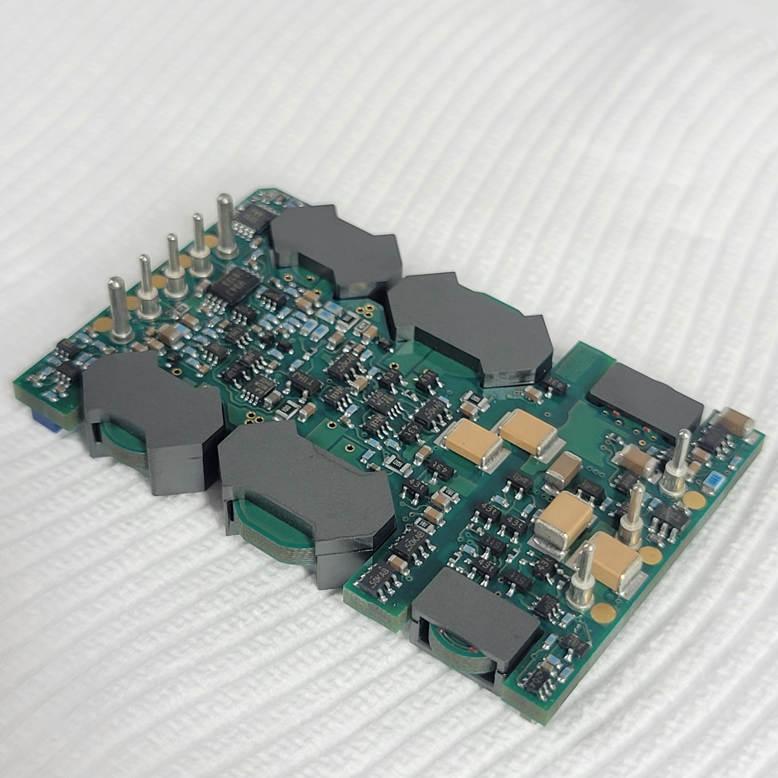 Bel Power / Power-One QM48T50015-NAA0 DC-DC Converter 36-75V In 1.5V 50A 75W