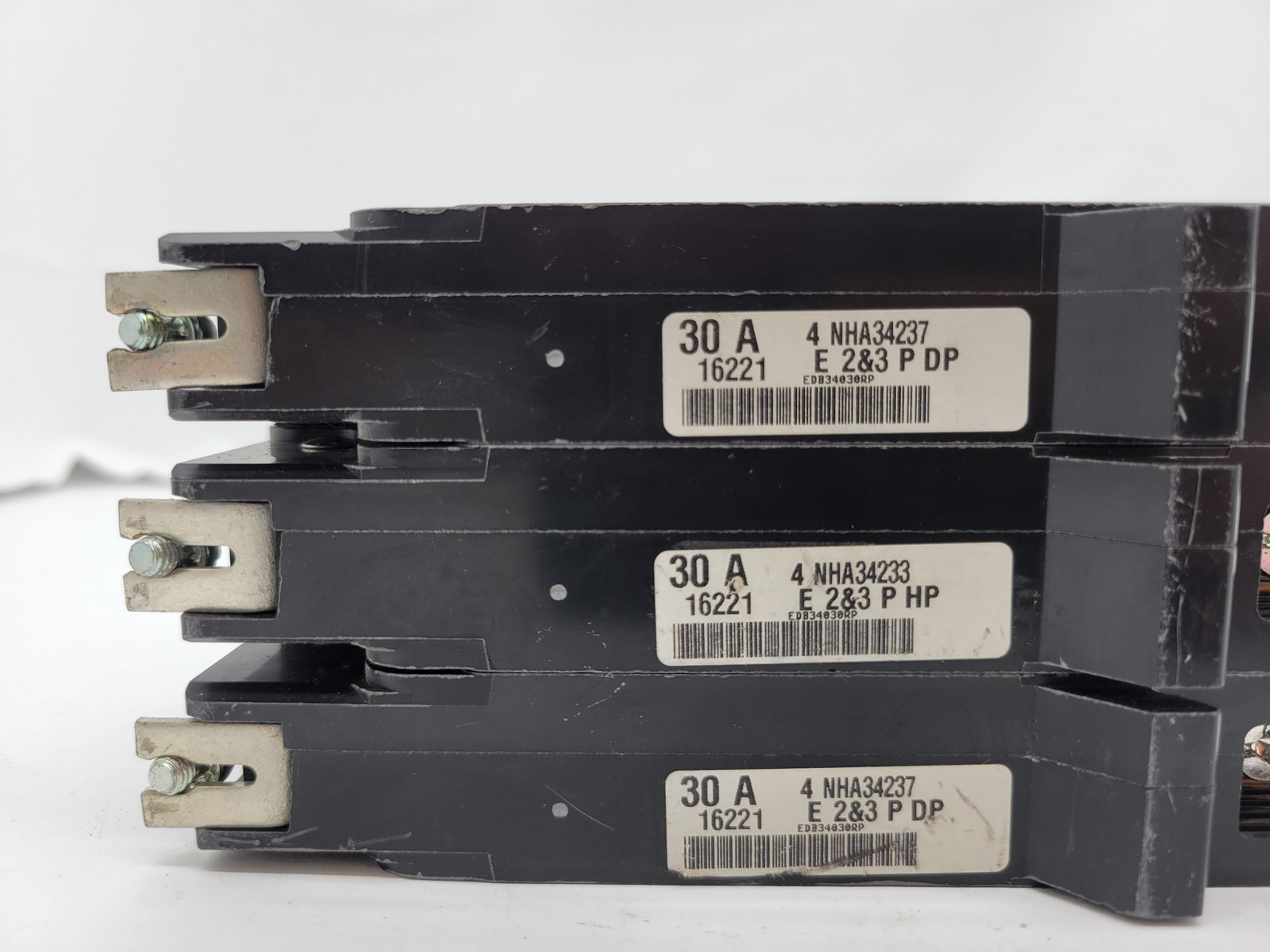Square D EDB34035 Bolt On Circuit Breaker 35 Amp 480 Volt 3 Pole w/ lockout