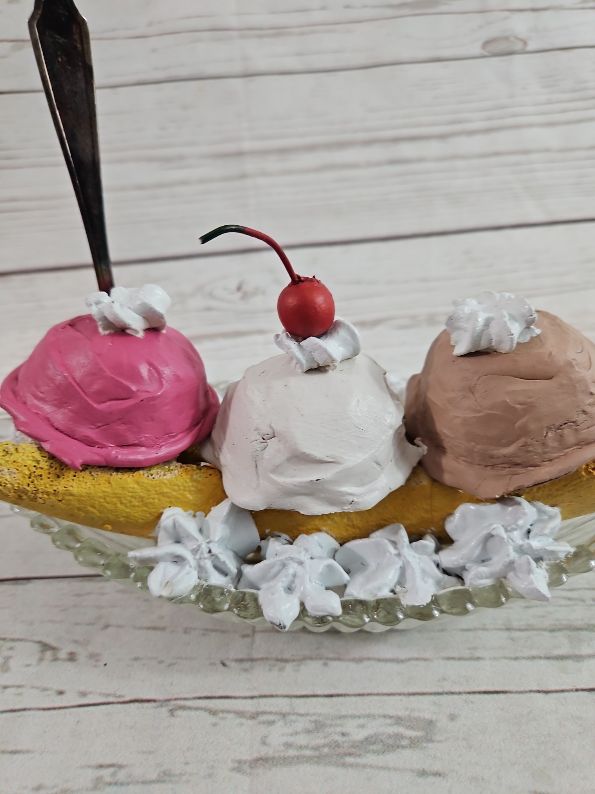 Fake Food Prop Banana Split Sundae Wiith Cherry And Wallace Spoon Movie Prop