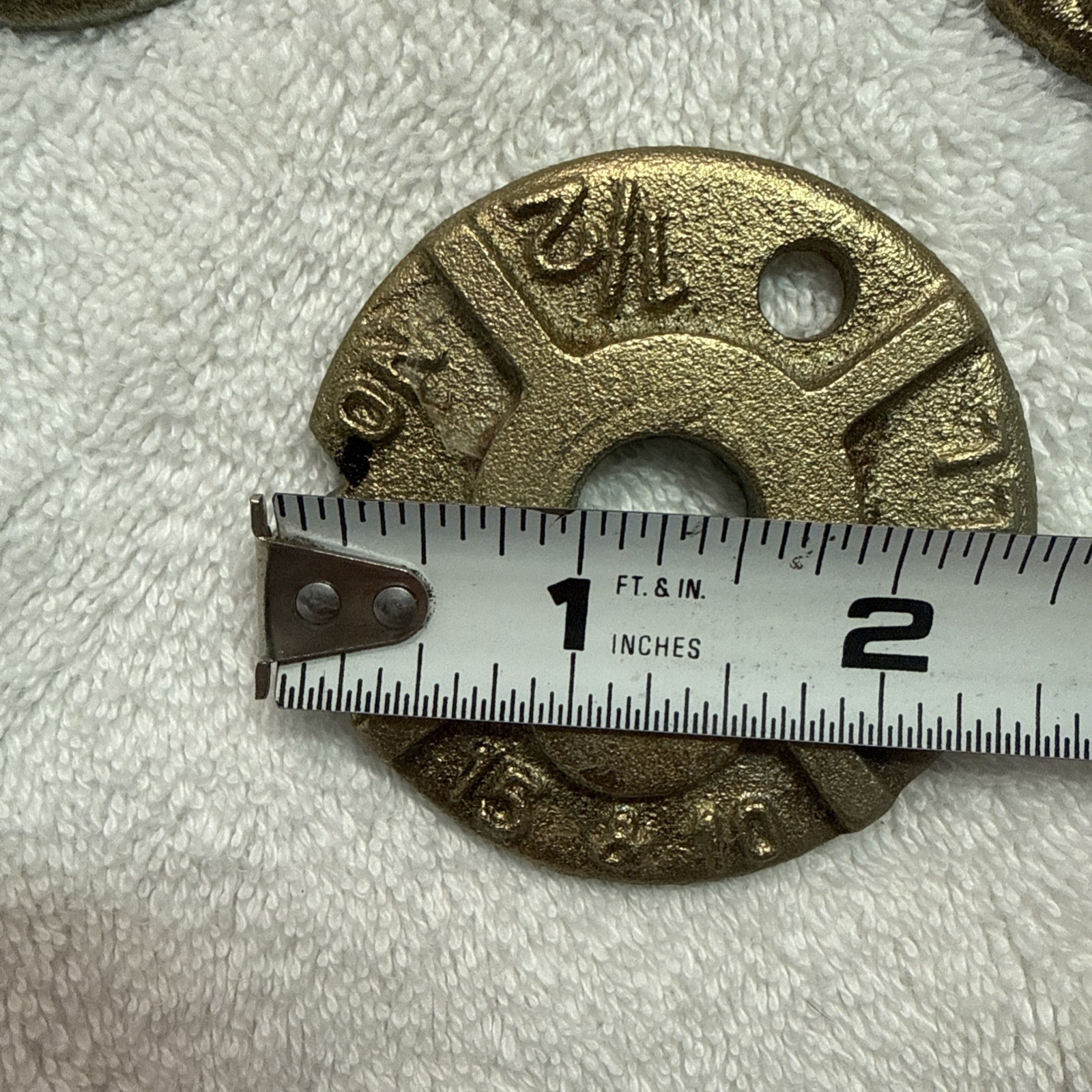 New Lot 13 – Malleable no. 30 Cast Iron Washers 5/8” Center Hole Heavy Duty C13