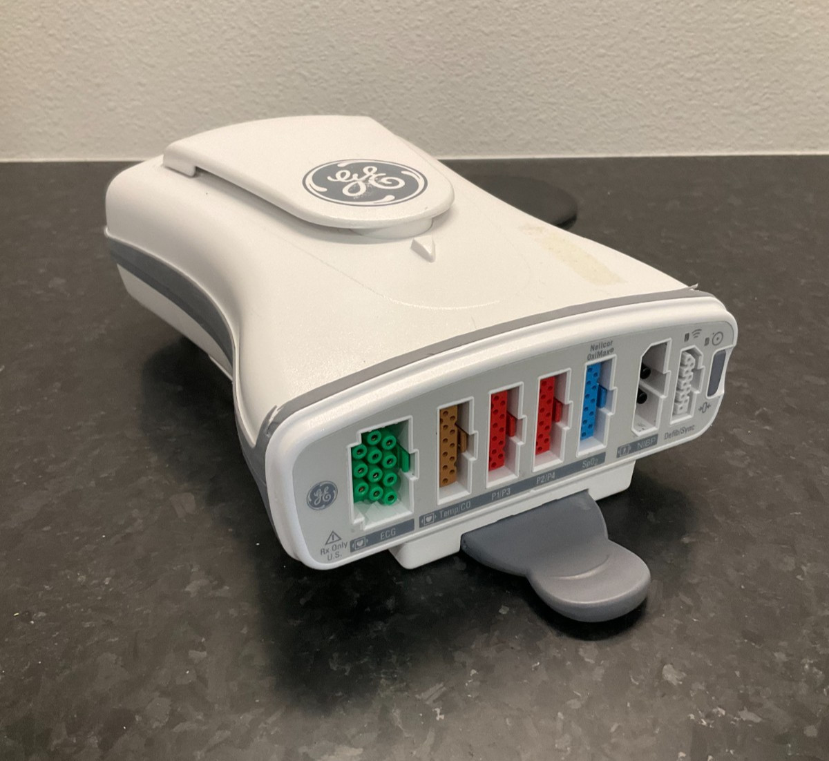 GE PDM 2016793-003 Patient Data Module Nellcor OxiMax Carescape