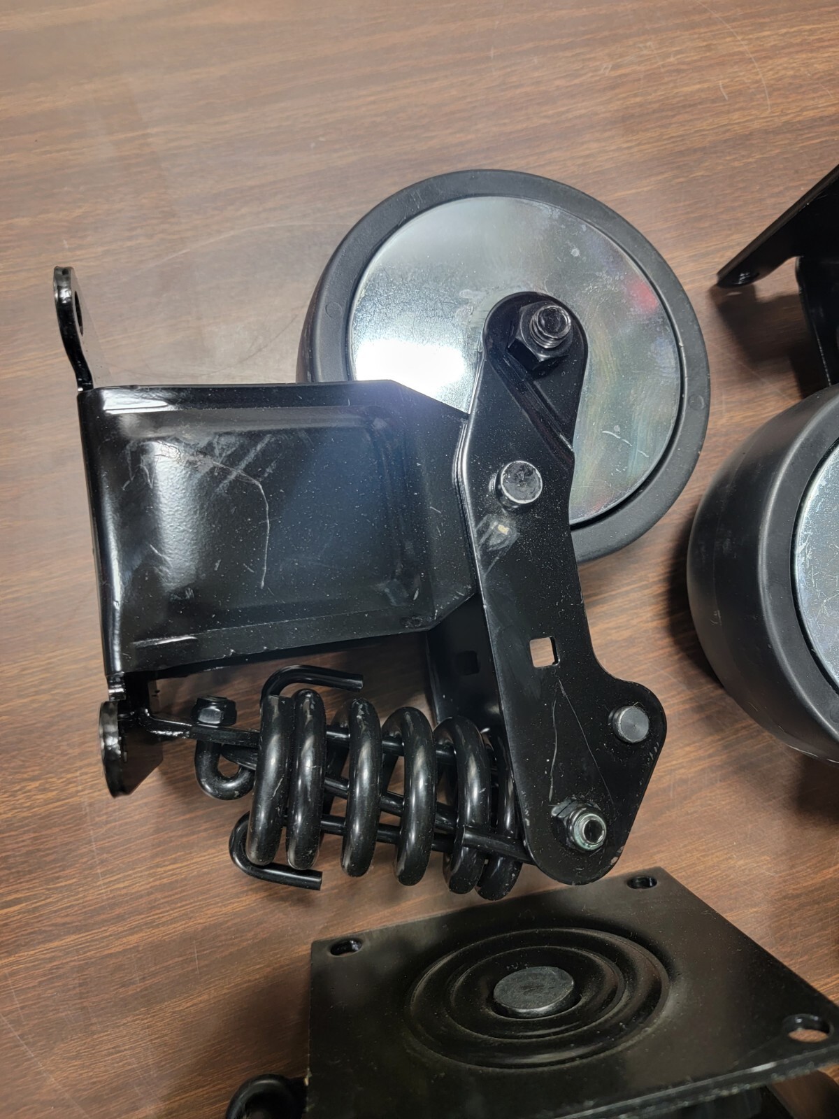 NEW 4 Heavy Duty 6″ x 2″ Spring Suspension Tool Box Casters 1,000 lbs SALE!