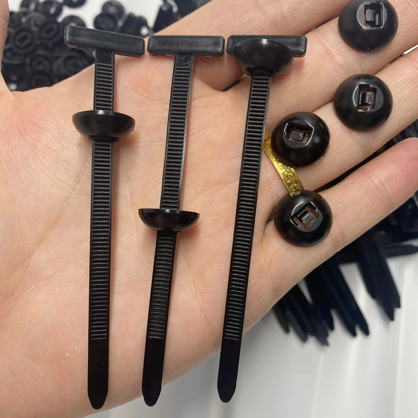 100Pcs Heavy-Duty Self-Locking Nylon Cable Ties – Uv-Resistant, High-Strength Fa