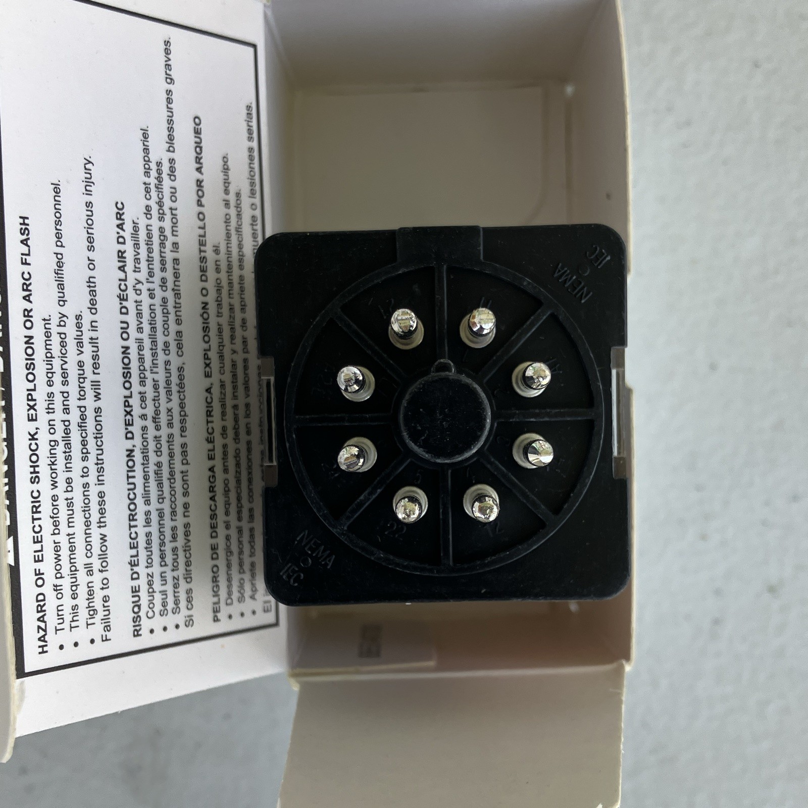 *Qty 6* Square D Plug-In Relay 8501KPDR12V53 DPDT 10A 24 VDC Coil 8-Pin