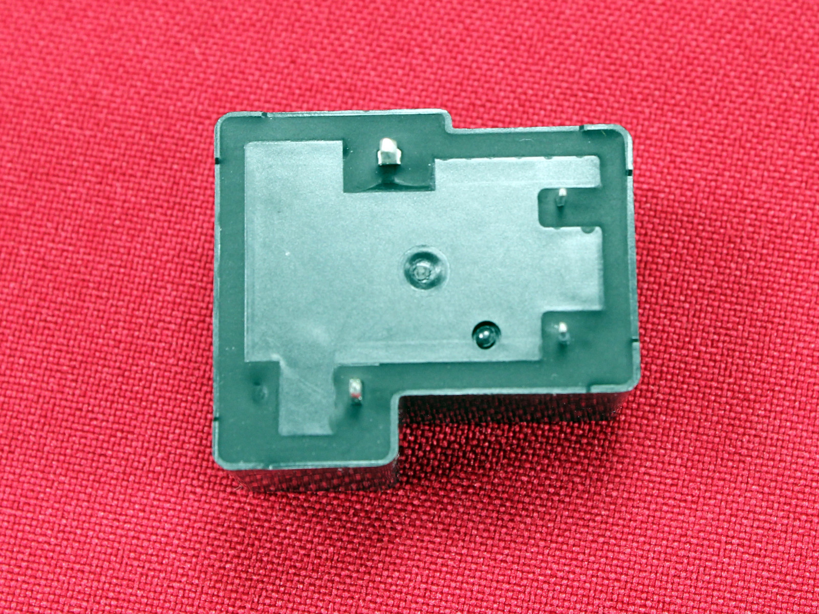 Omron G8P-1A4P 12VDC General-Purpose-Relay 30A 250VAC