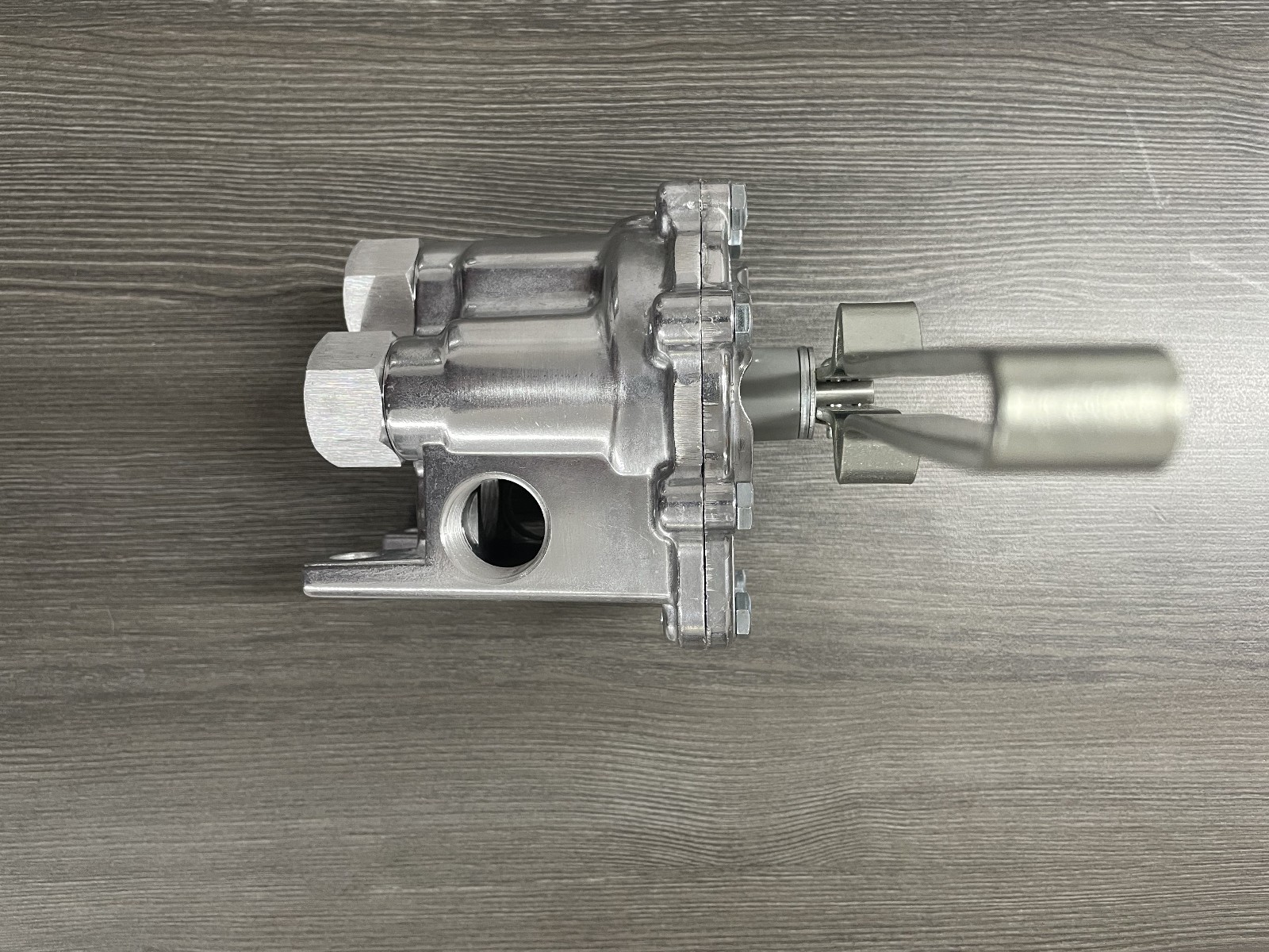TeeJet AA17L TEEVALVE 3 Section Boom Controller Valve 3/4″ Inlet MAKE AN OFFER
