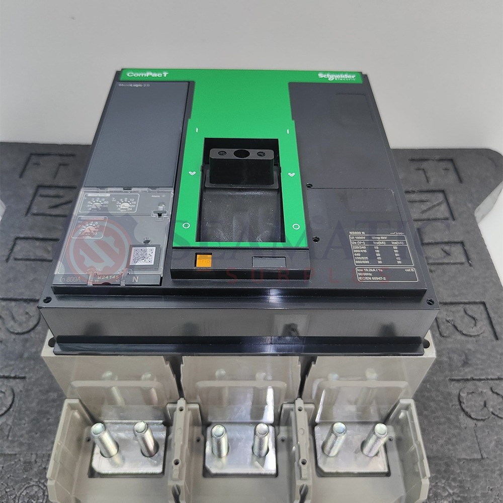 Schneider C080N320FM / 33466 Circuit breaker, NS800N, 3P, 50KA, 800A, FK#92
