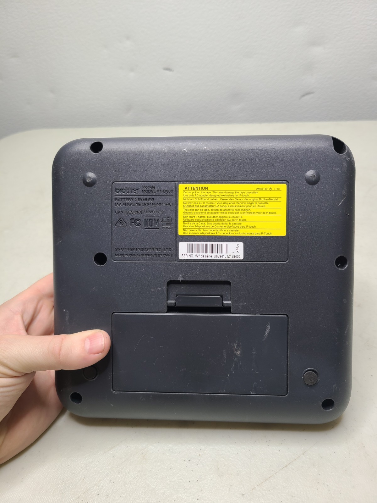 Brother P-Touch PT-D600 PC Connectable Label Maker Color Display No Cord