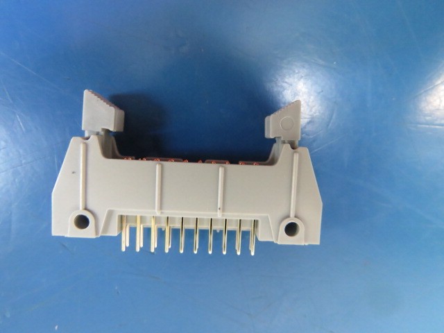 3M 3428-6502UG Qty of 32 per Lot CONN HDR 10Px2R ST 4WALL S-LATCH .062