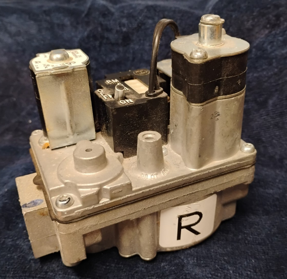 WHITE RODGERS 36E54 201 36E54-201 Gas Valve TRANE Amer STD C340995P01