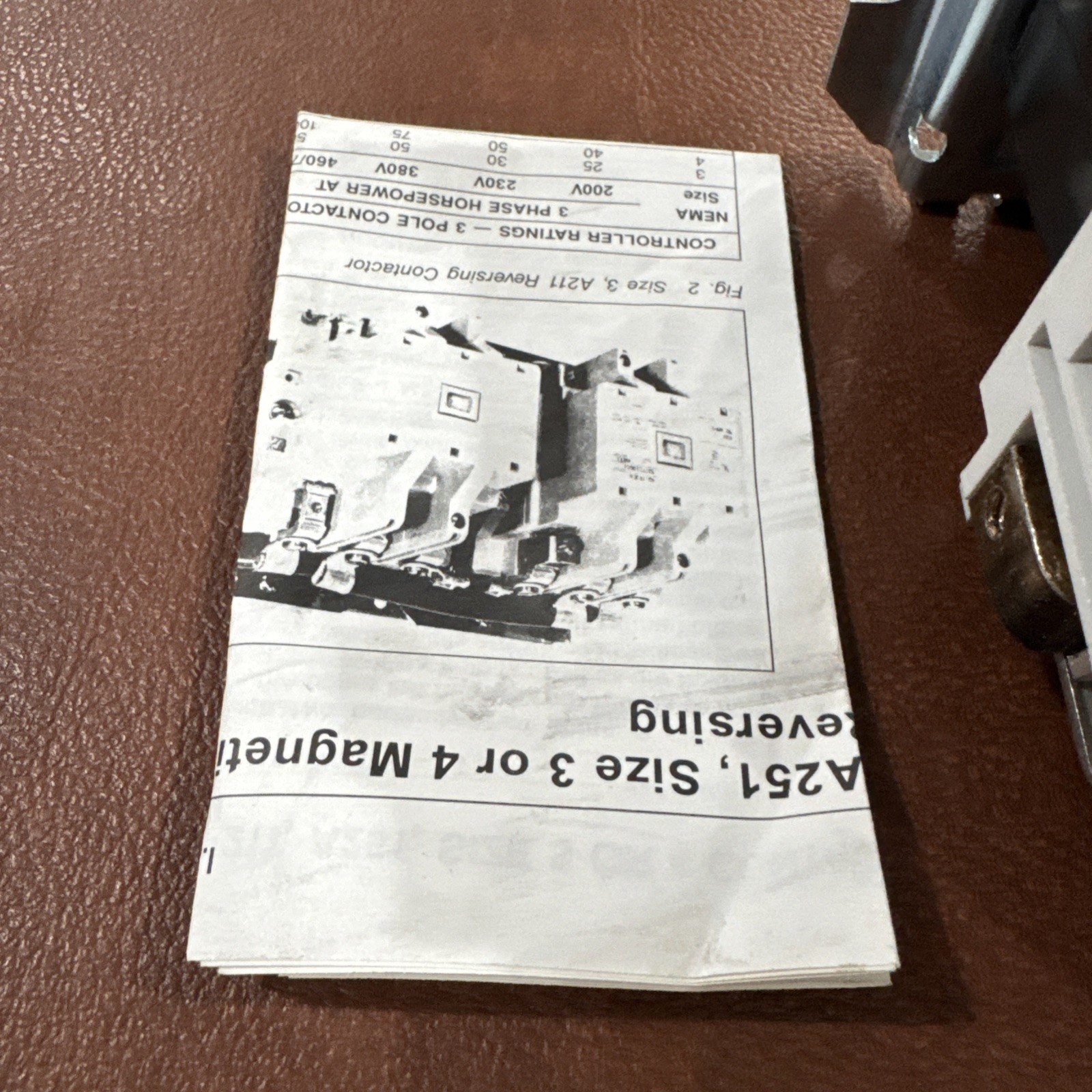 EATON CUTLER HAMMER A201K3CA 3 Pole A200 SZ 3 None Reversing Contactor 120V J