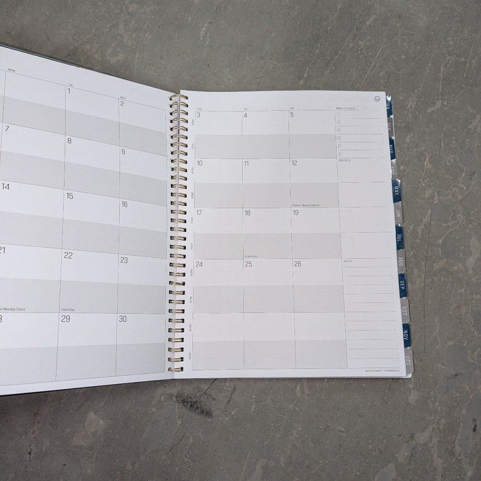 Work from Home Monthly Weekly Large Planner – Green Leaves NWT 9″ X 11″