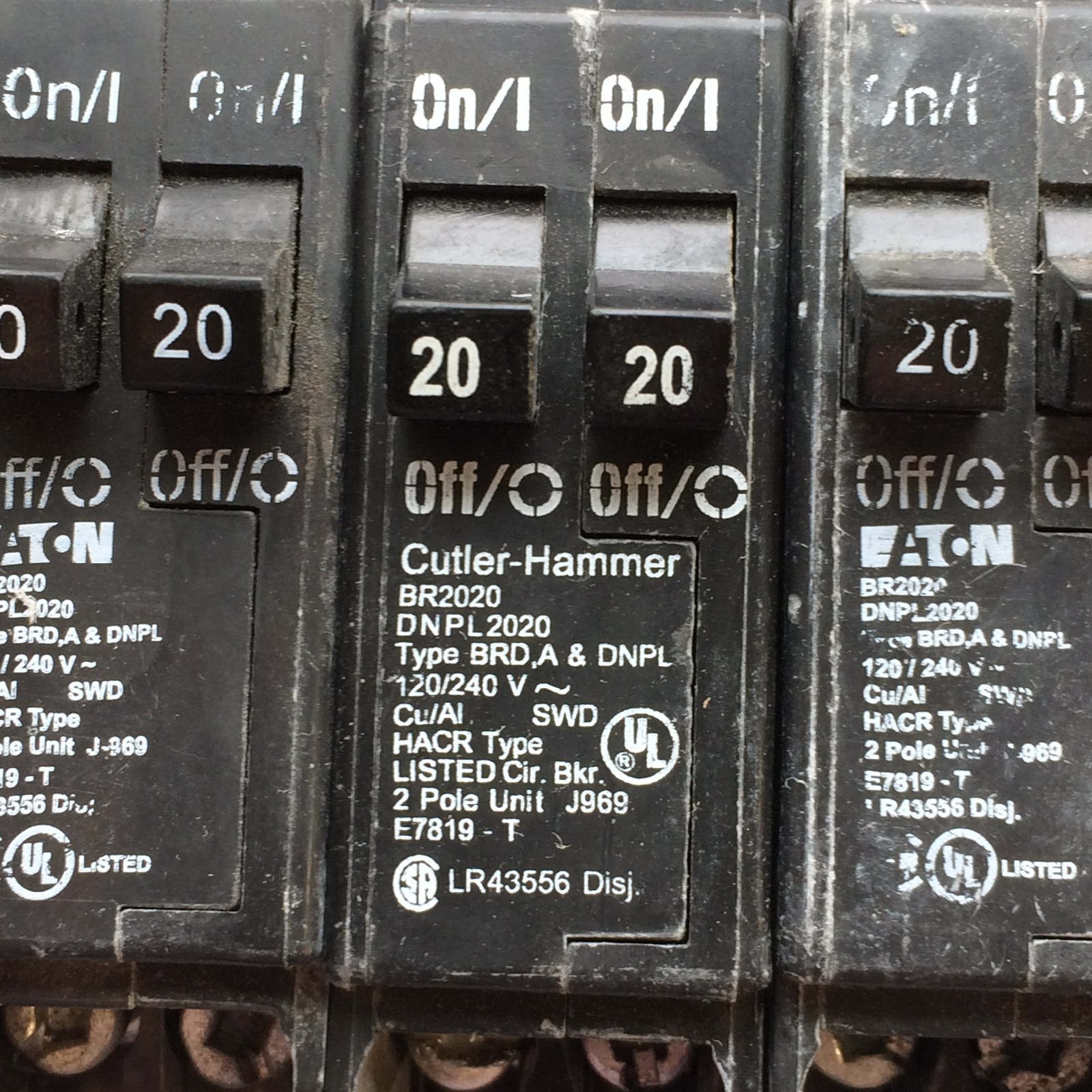 Eaton BR2020 DNPL2020 Single Two Pole circuit breaker Lot Of 4 NOS