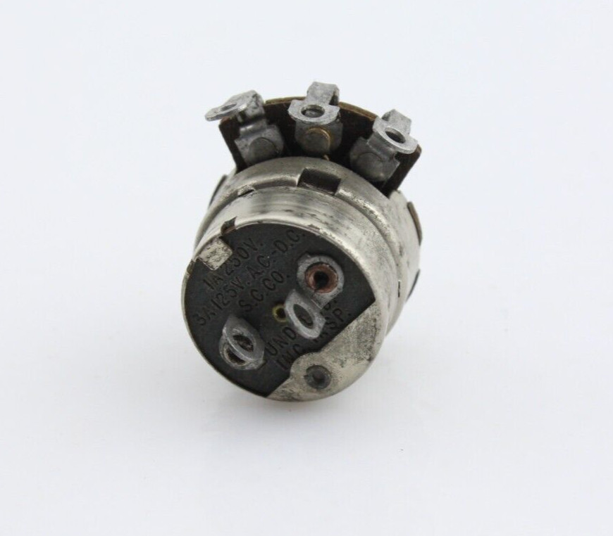 Vintage 1955 Stackpole 1M Ohm Audio Taper Potentiometer Switched RF Shield Cup