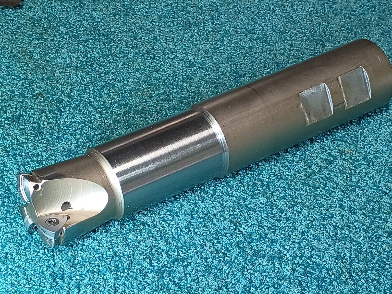 1.5″ Indexable Copy Mill 1.5″ SHK 8″ L Seco 218.19-160T-04-MD11 MP1501 Inserts