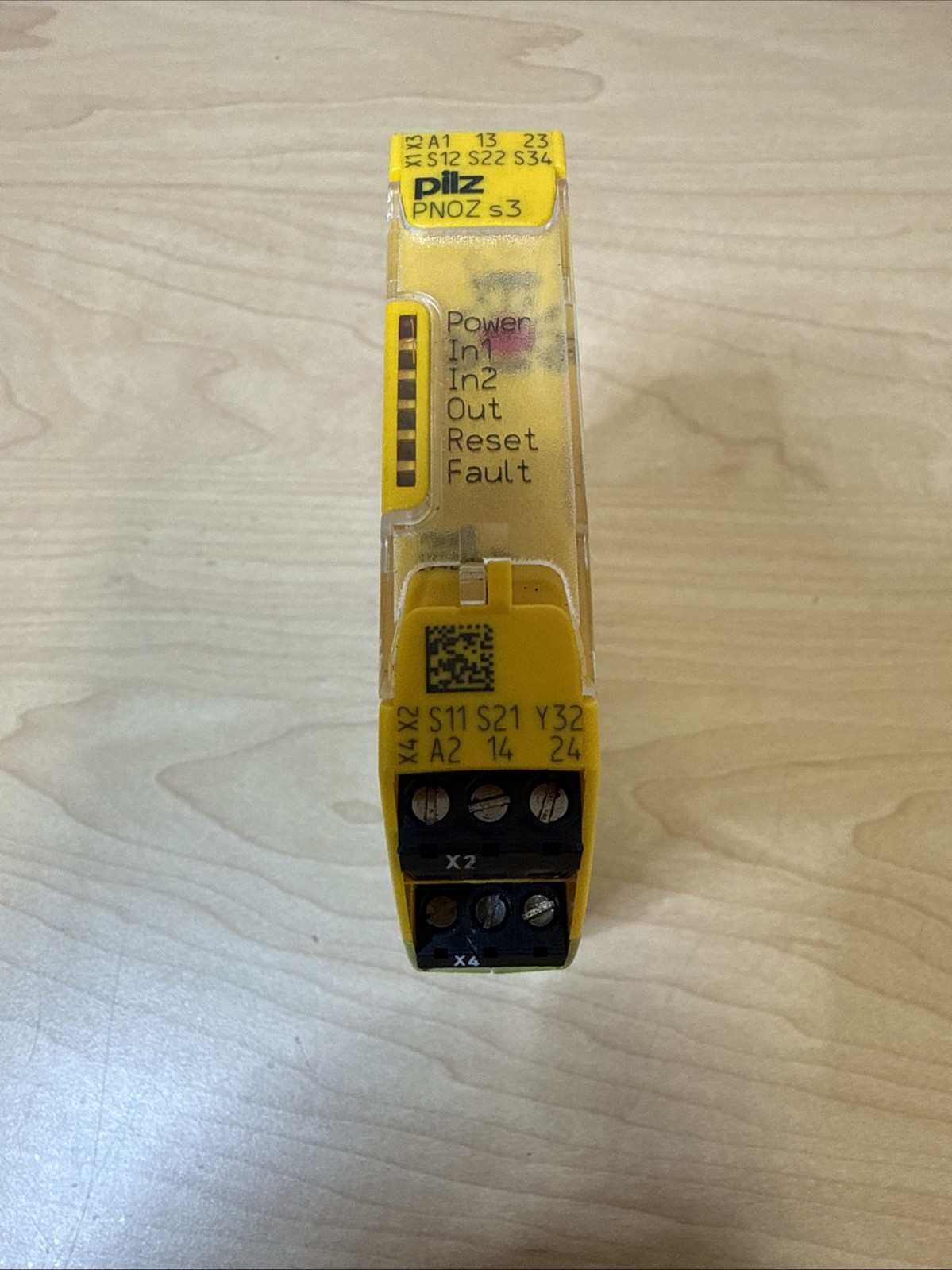 PILZ 750103 PNOZ s3 24VDC Safety Relay – Missing Port(s)