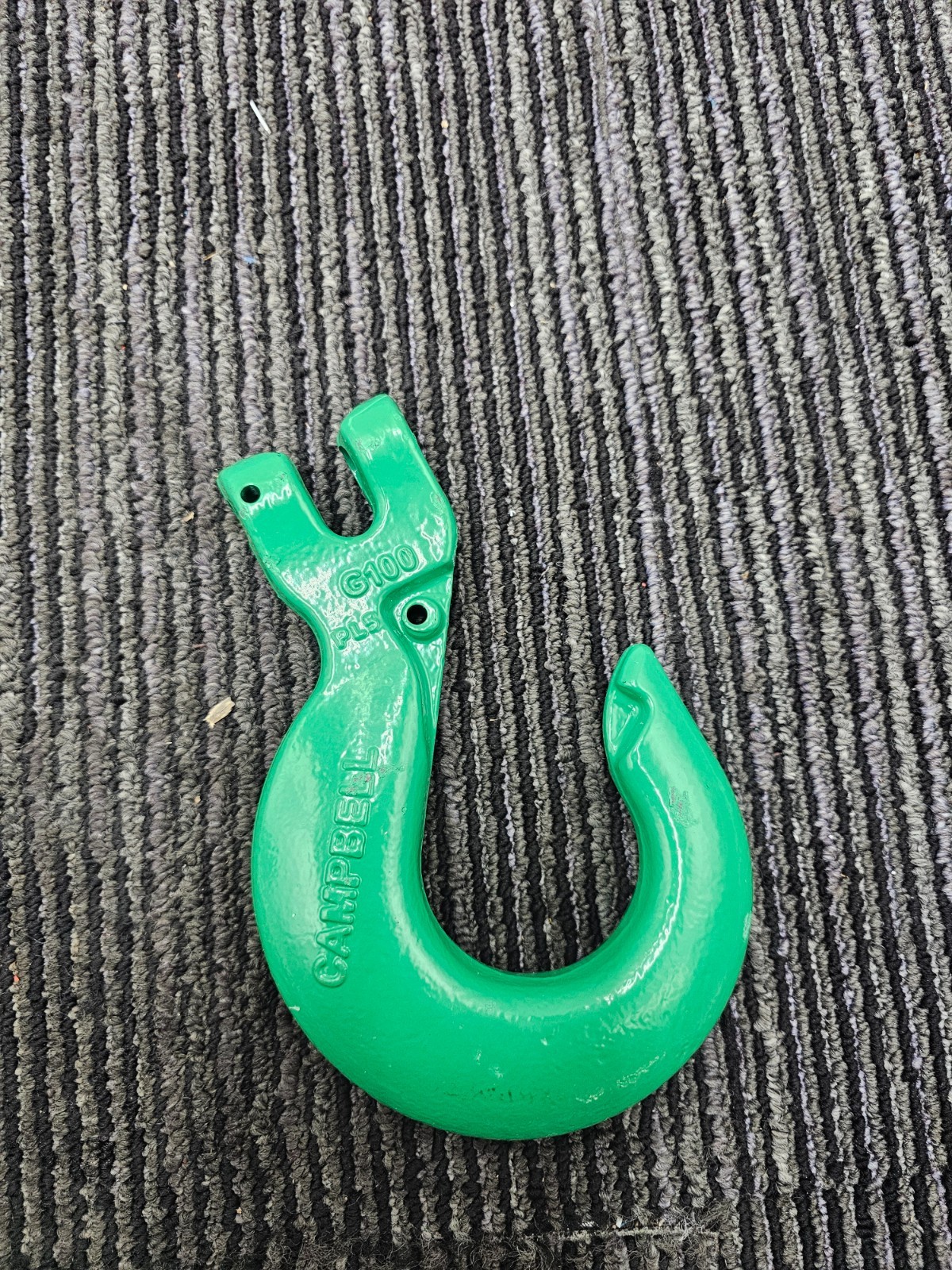 Campbell 5746615 3/8″, 8,800 Lb WLL, Quik-Alloy Clevis Sling Hook Green