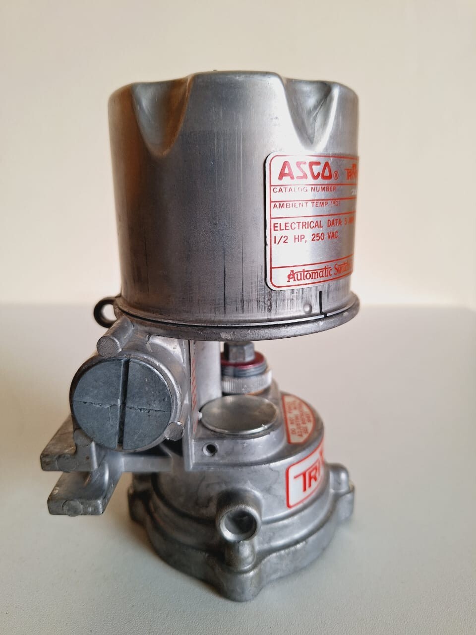 Asco SB30A Tri Point Pressure Switch 5 Amp 125VAC-250VAC