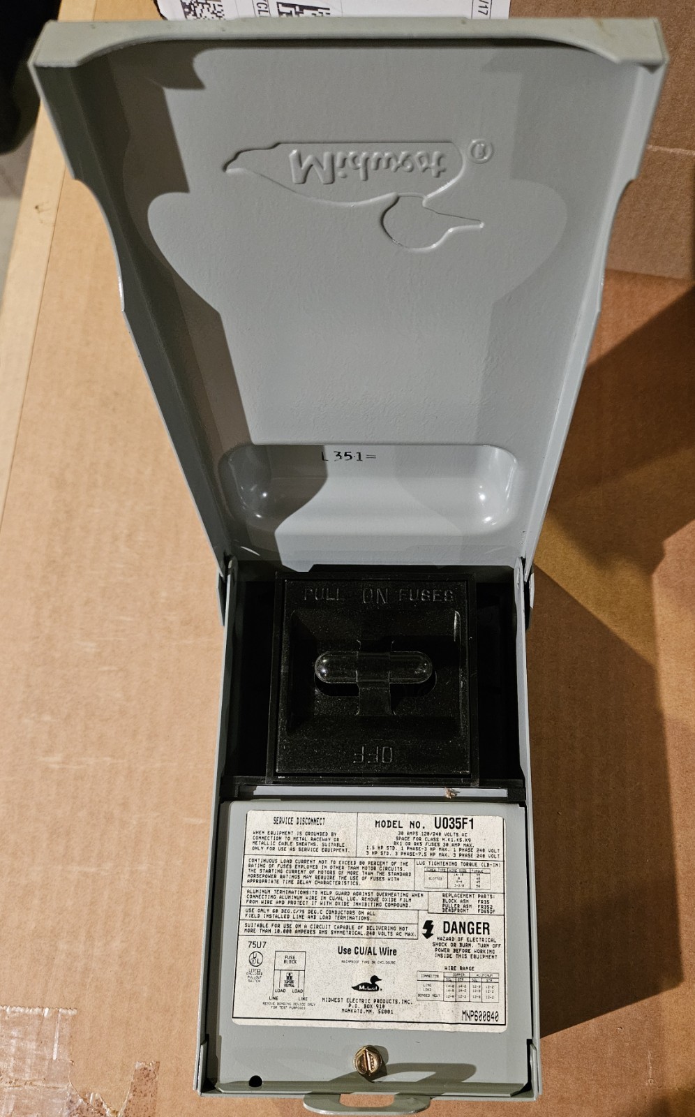 Midwest U035F1 30 Amp 120/240 Volt Fusible 3R Service Disconnect Enclosure «NEW»